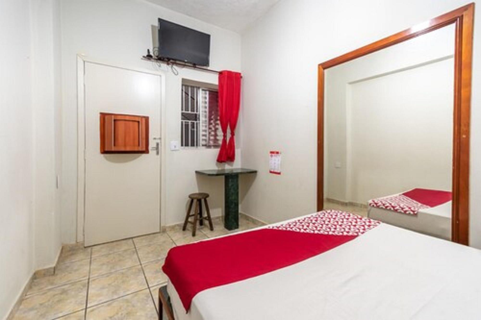 Oyo Hotel Dom Pedro, São Paulo Exteriör bild