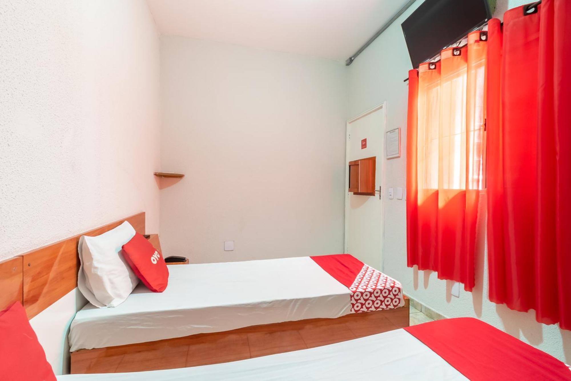 Oyo Hotel Dom Pedro, São Paulo Exteriör bild